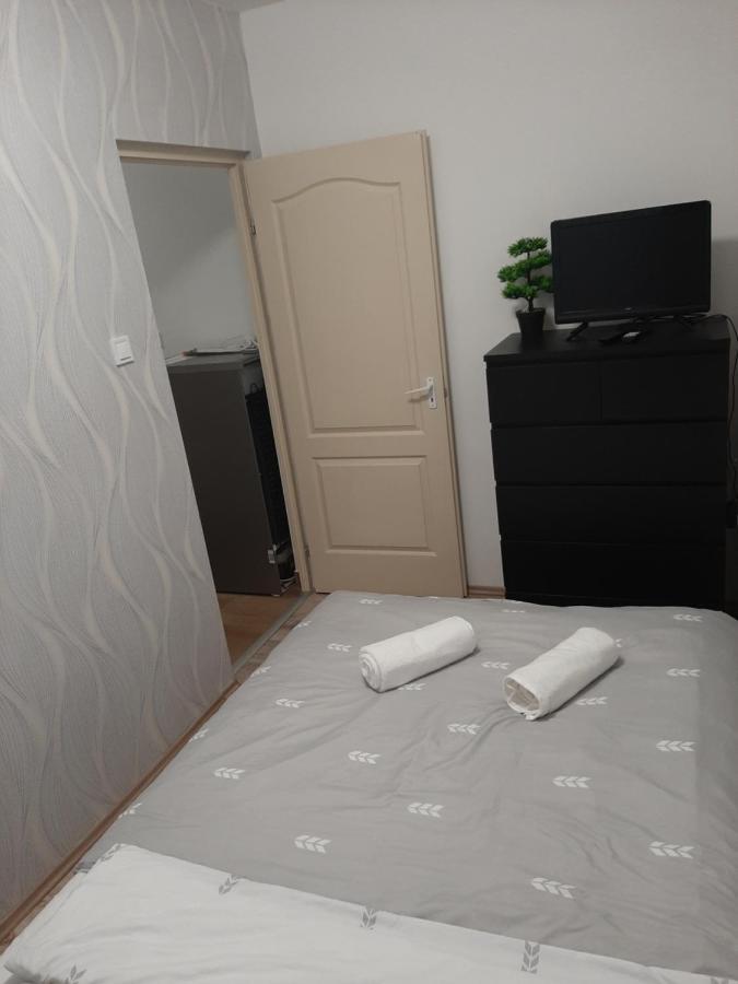 Nikolett apartman Hajdúszoboszló Exteriör bild