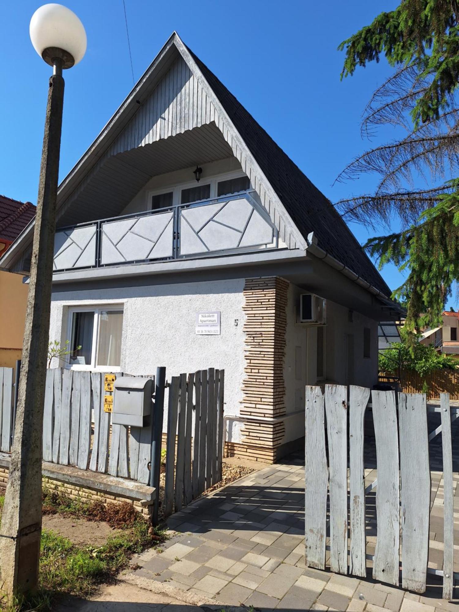 Nikolett apartman Hajdúszoboszló Exteriör bild