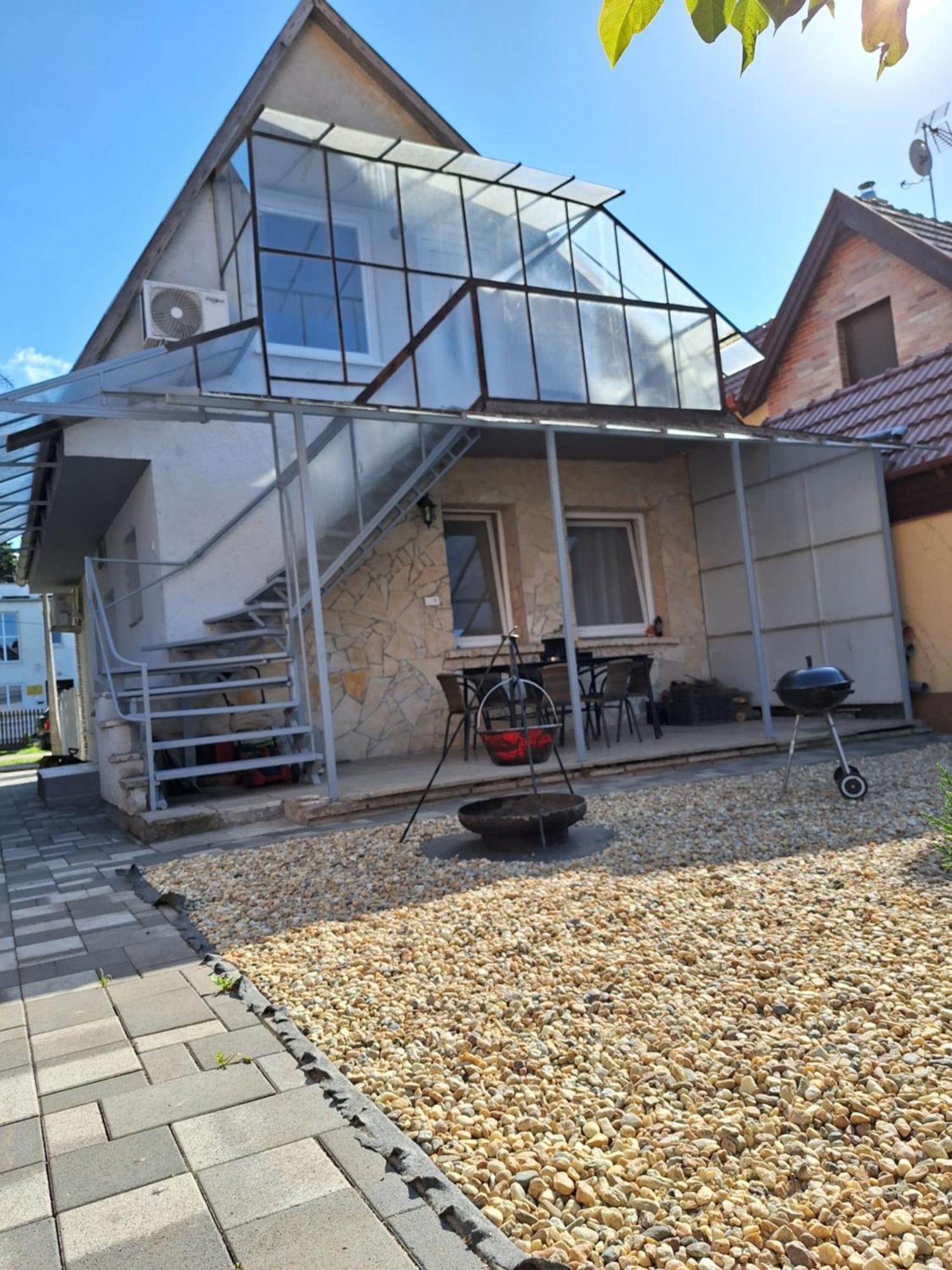 Nikolett apartman Hajdúszoboszló Exteriör bild